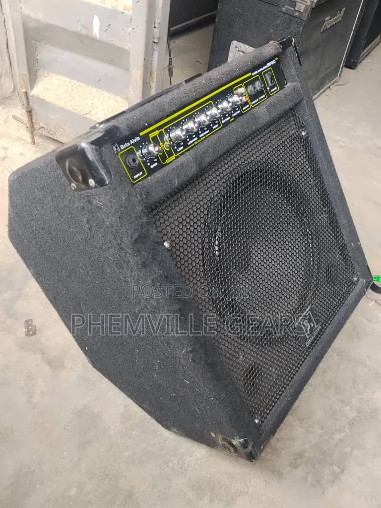 12inches Uk Used Quality Combo Speakers