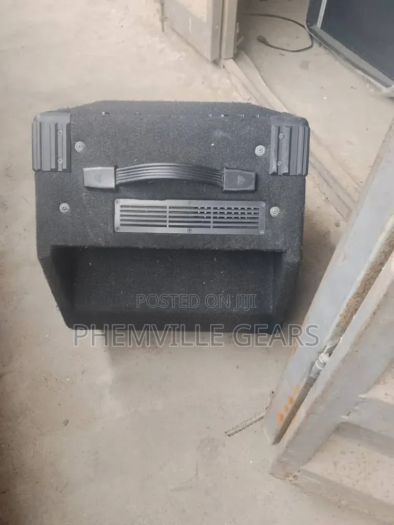 12inches Uk Used Quality Combo Speakers