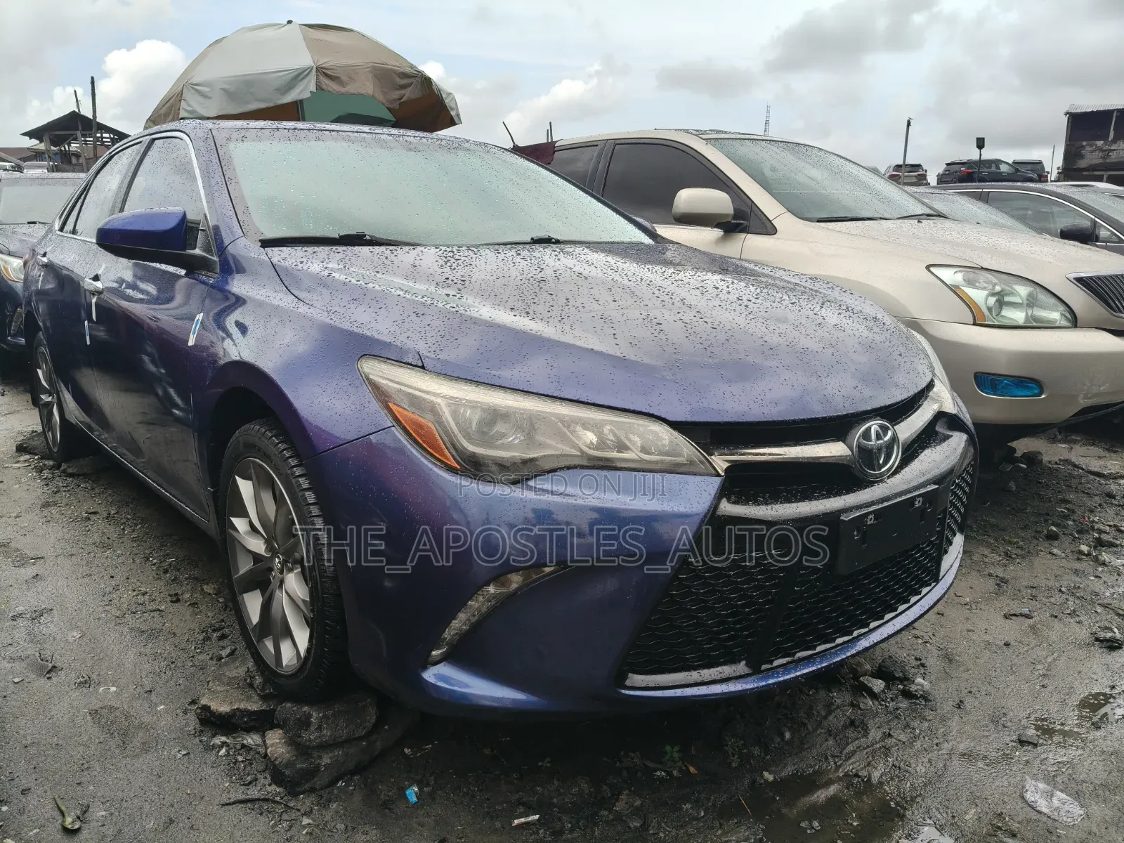 Toyota Camry 2017 Blue