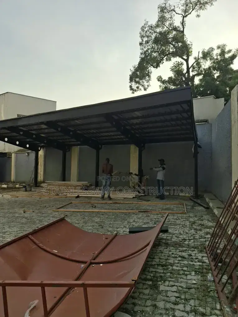 3 Cars Parking Shade With Aluminum Roofing
