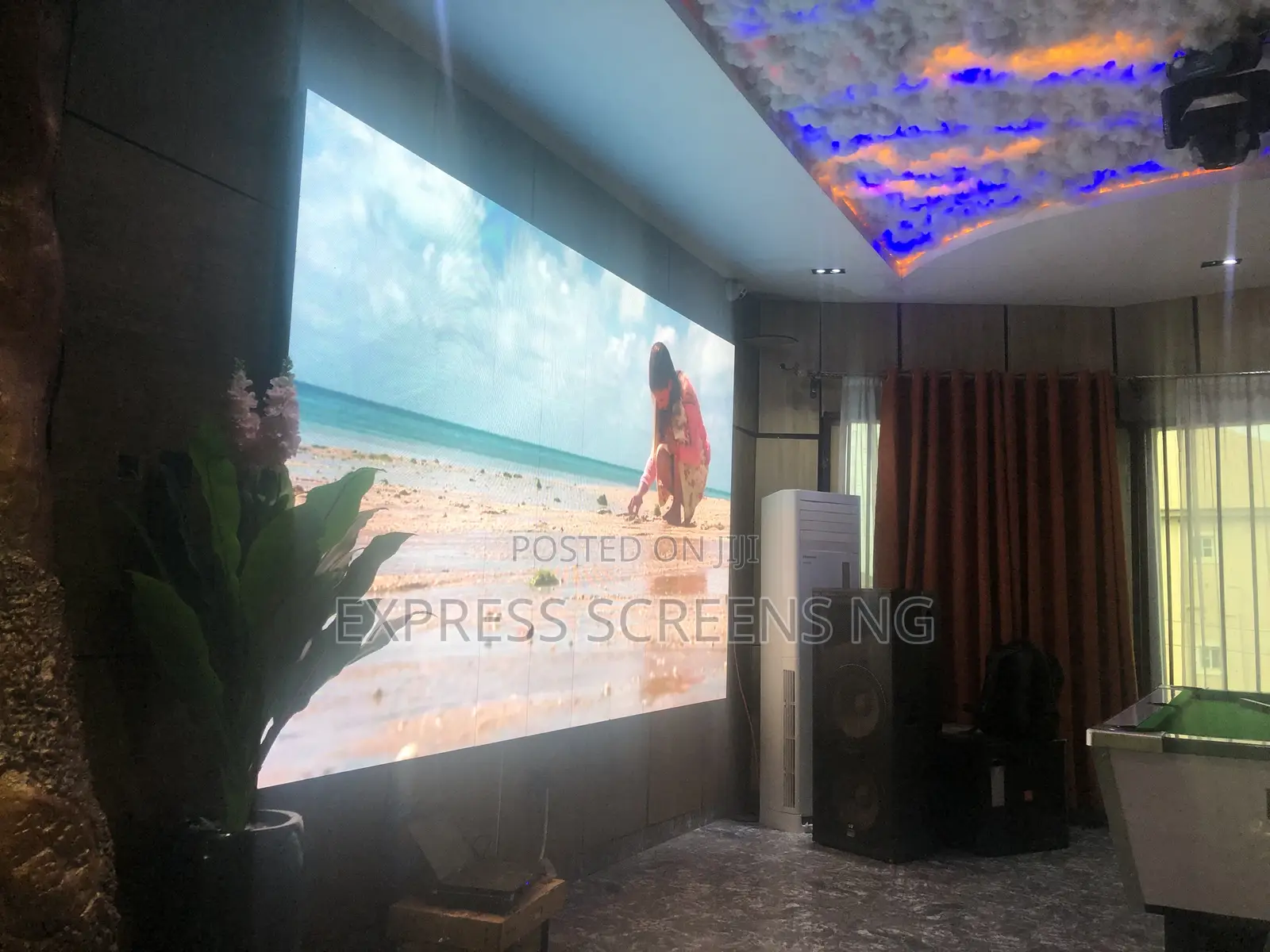 P2, P2.5, P3, P4 Indoors and Outdoors Led Display Screens