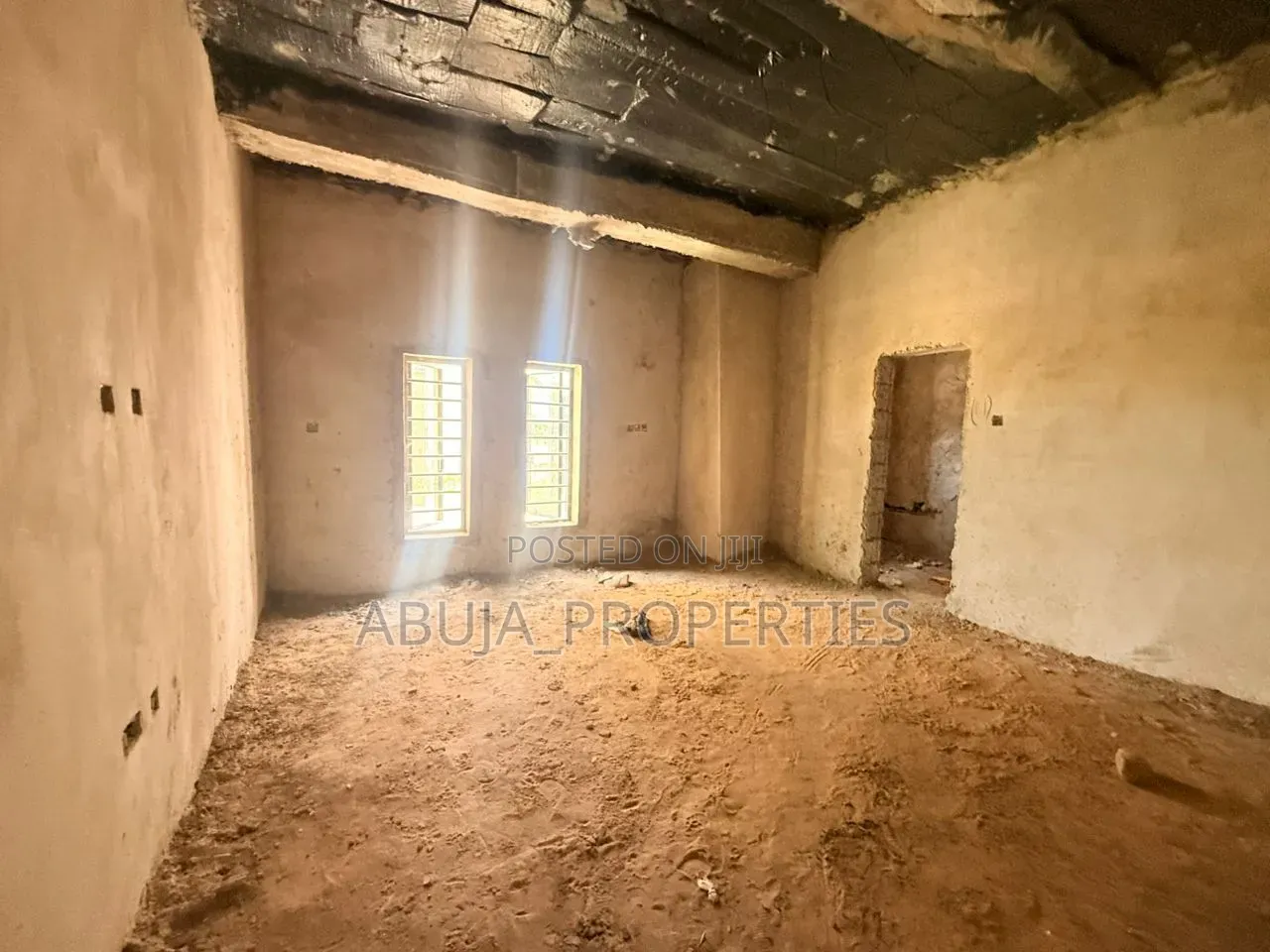5bdrm Duplex in Gwarinpa for sale