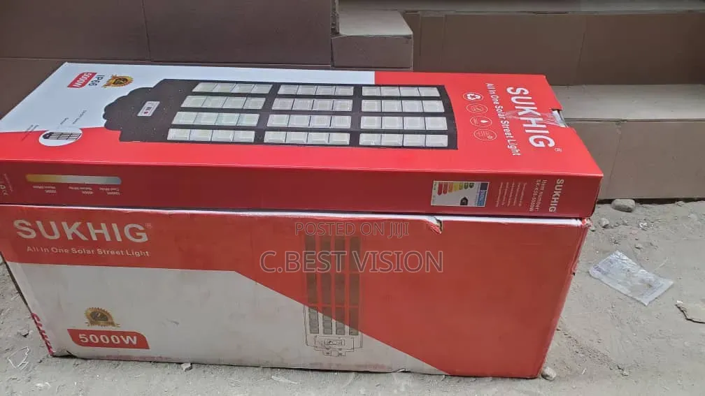48eyes All-One Solar Streetlight 5000w. Price 90,000