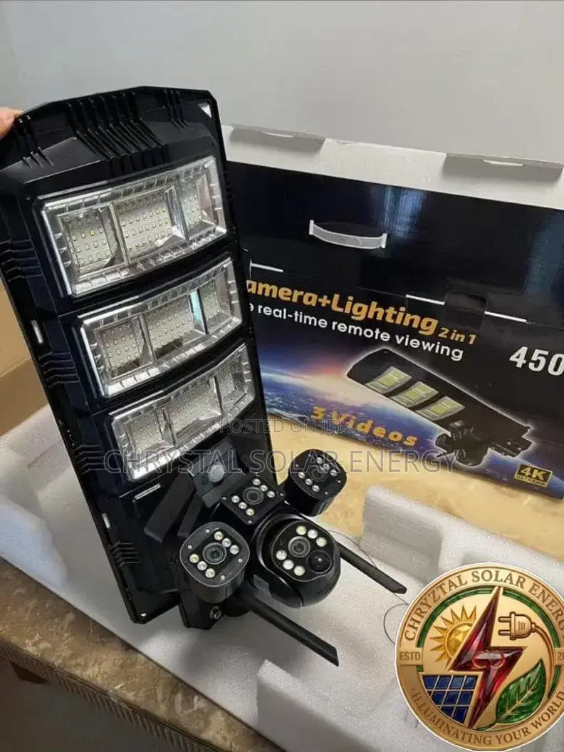 450w Solar-Powered Street Light Triple-Lens Camera for 24/7 Security