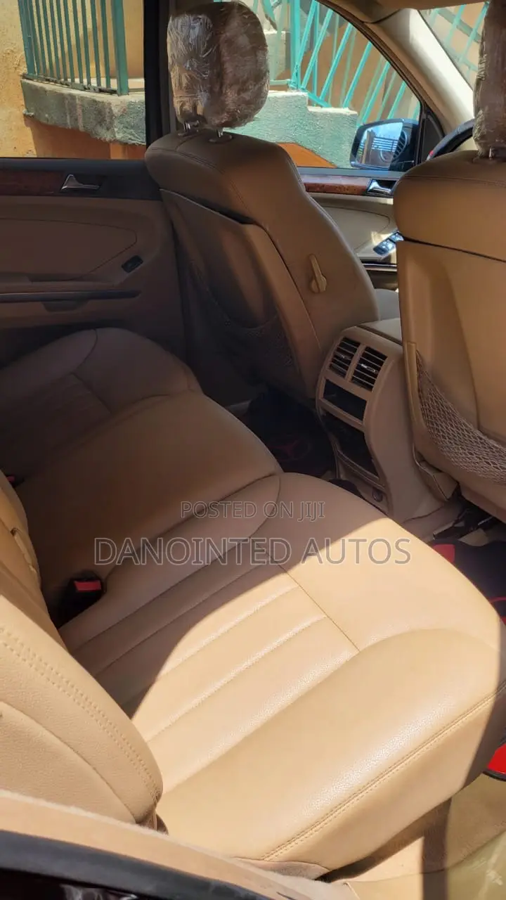 Mercedes-Benz M Class ML350 AWD 4MATIC 2009 Black