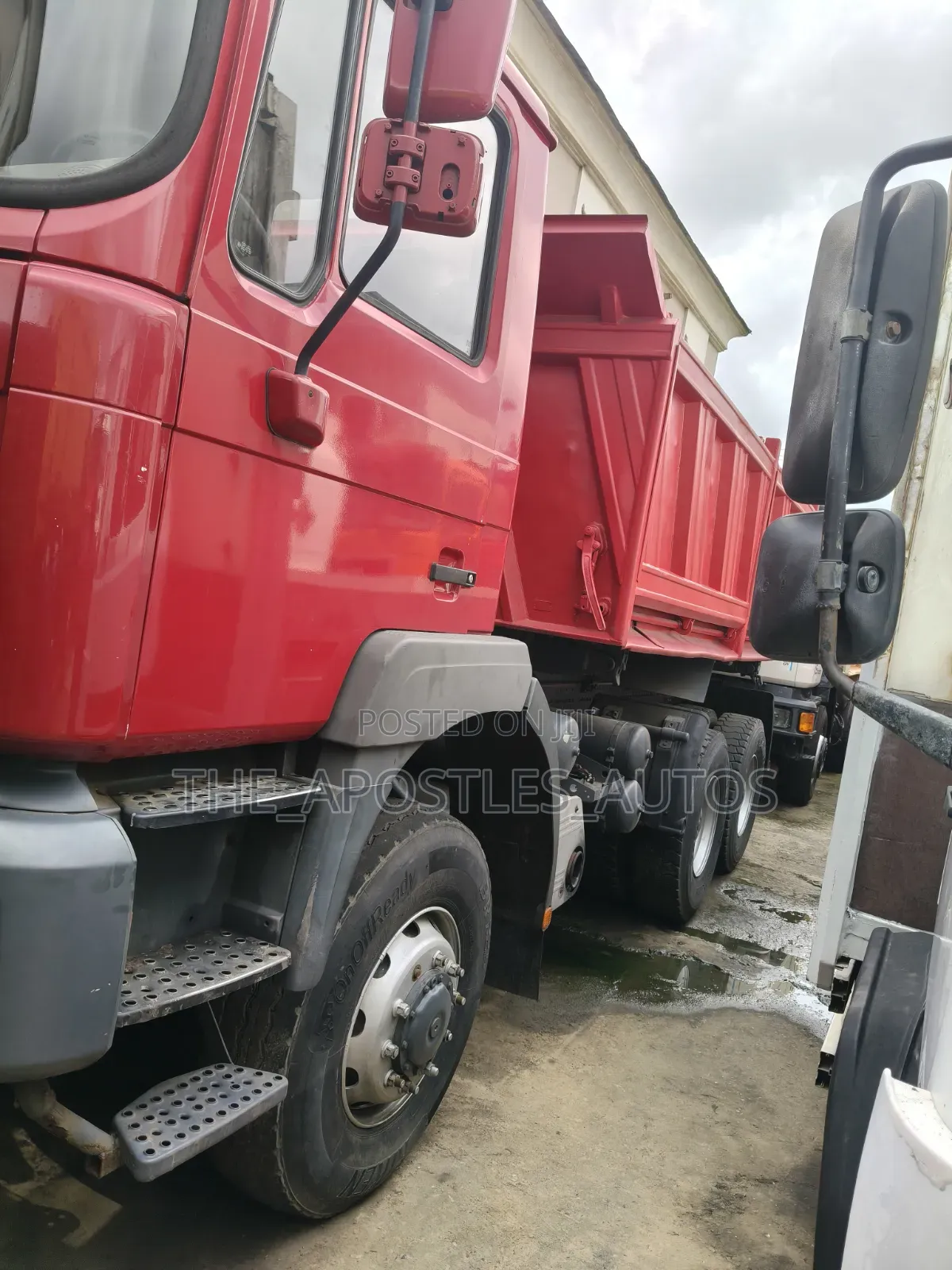 Man Diesel Dump Truck Tipper 10 Tyres