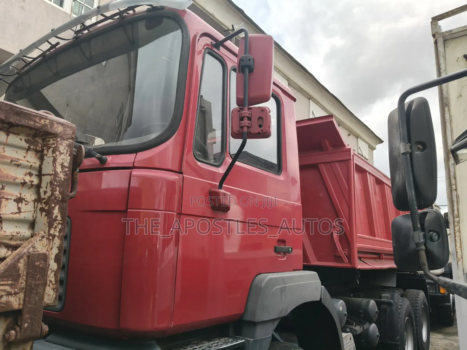 Man Diesel Dump Truck Tipper 10 Tyres