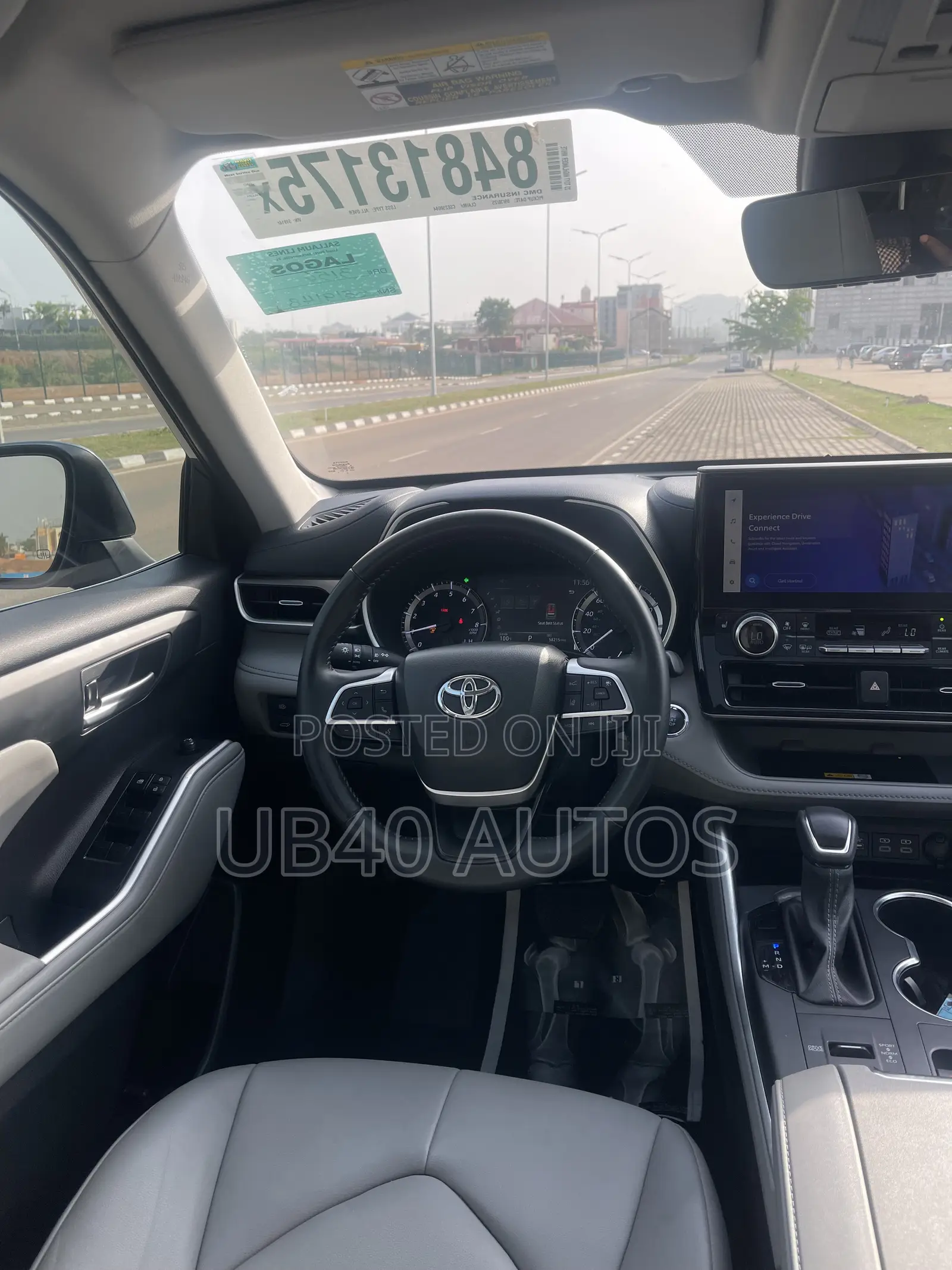 Toyota Highlander XLE AWD 2023