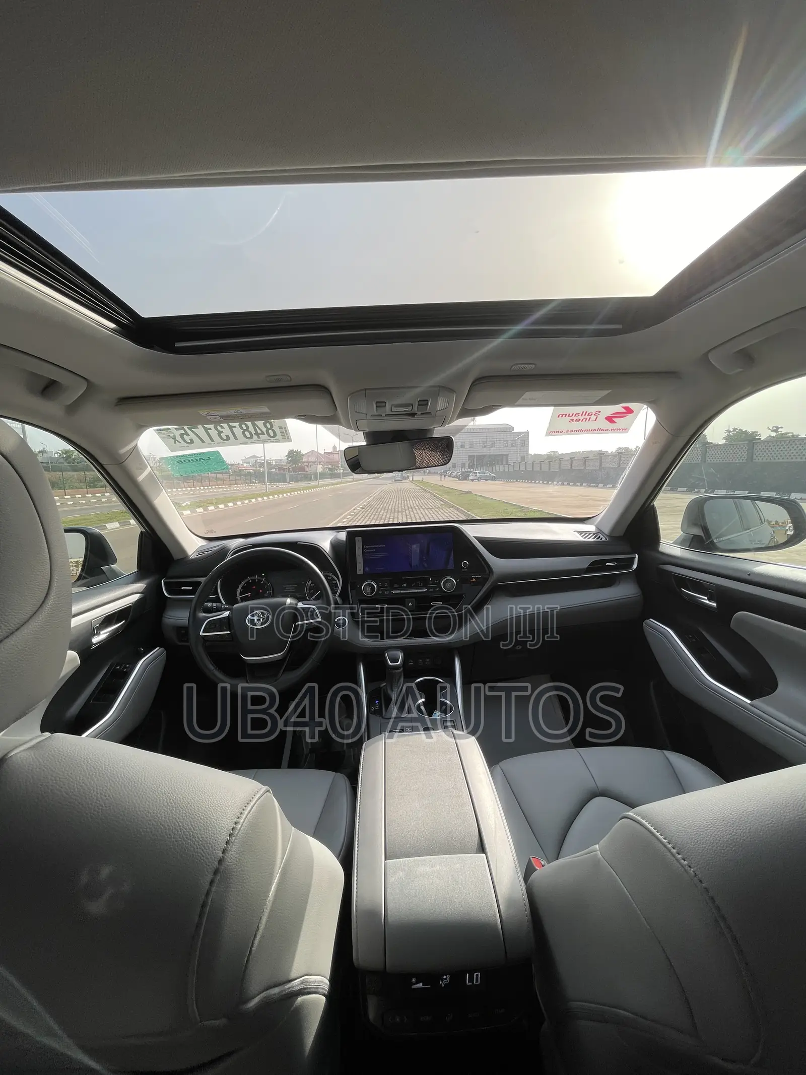 Toyota Highlander XLE AWD 2023