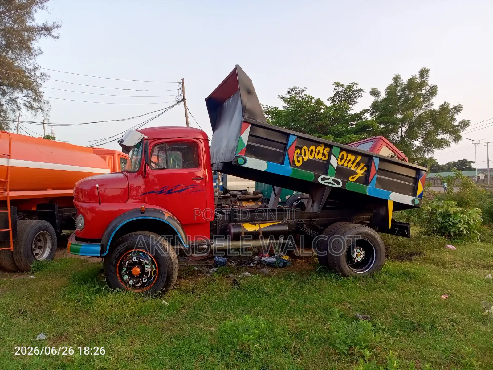 Benz Tipping Truck
