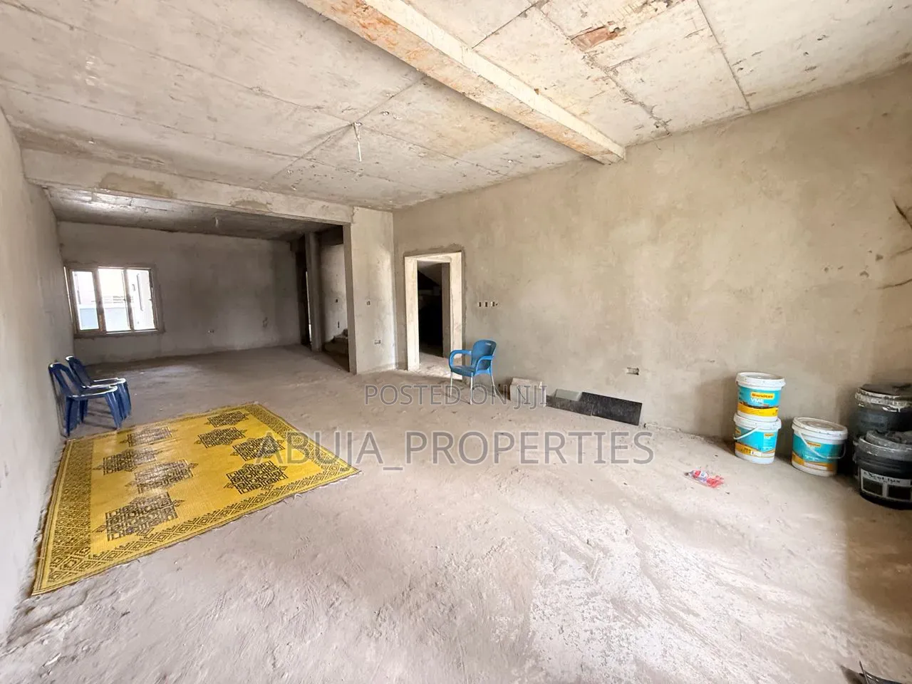 4bdrm Duplex in Life Camp for sale
