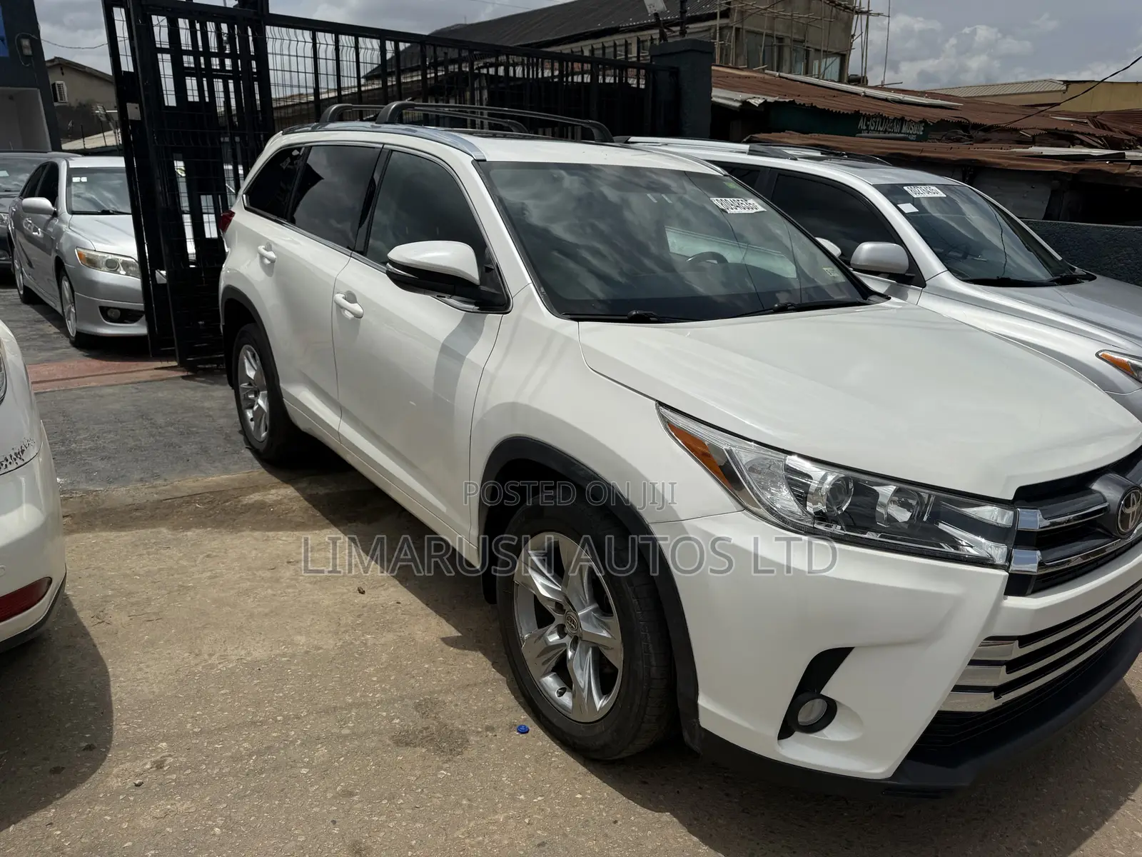 Toyota Highlander Limited 4dr SUV AWD (3.5L 6cyl 6A) 2015 White