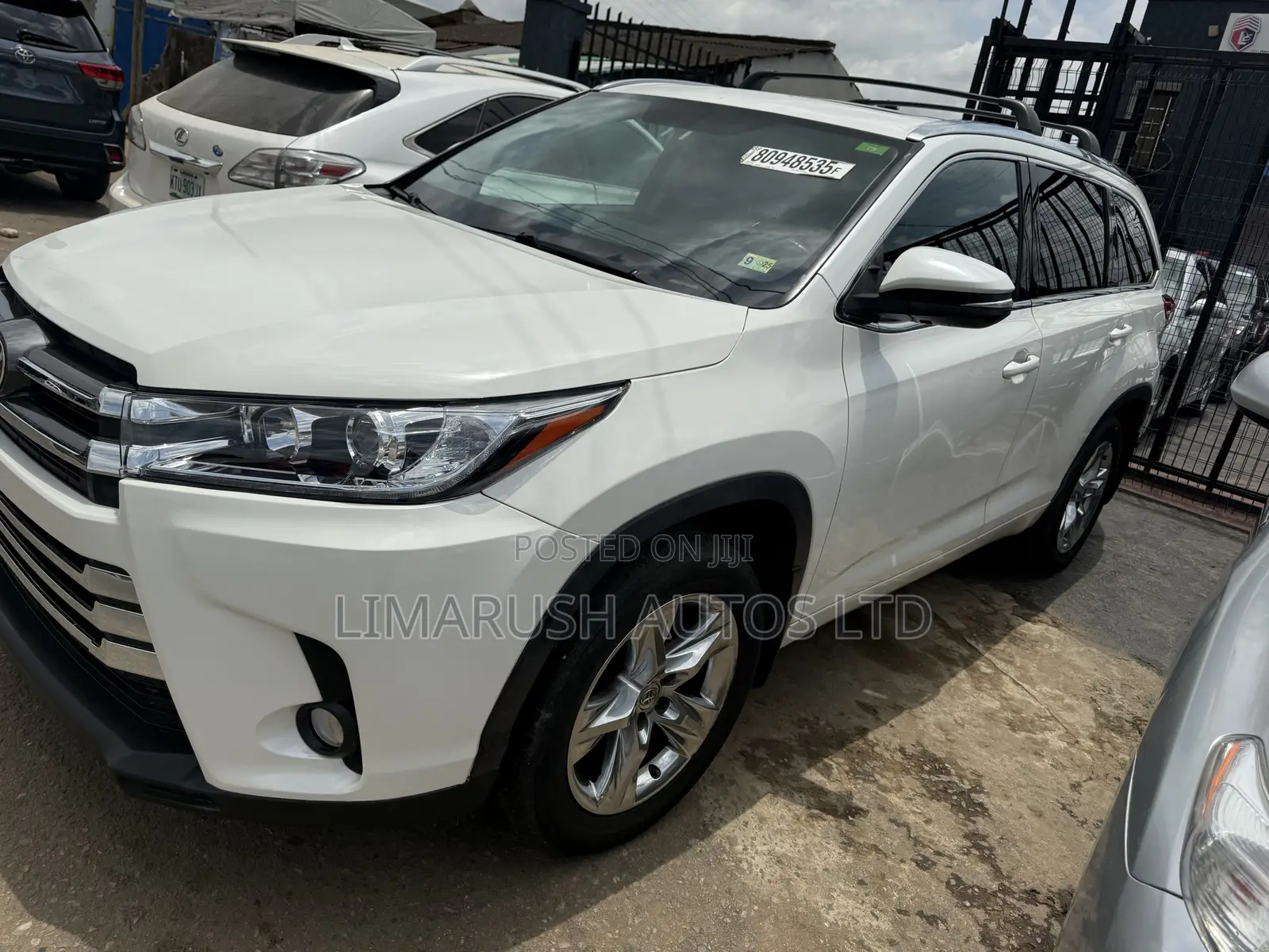 Toyota Highlander Limited 4dr SUV AWD (3.5L 6cyl 6A) 2015 White