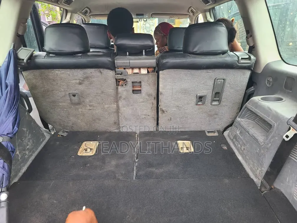Toyota Land Cruiser Prado 2011 Black