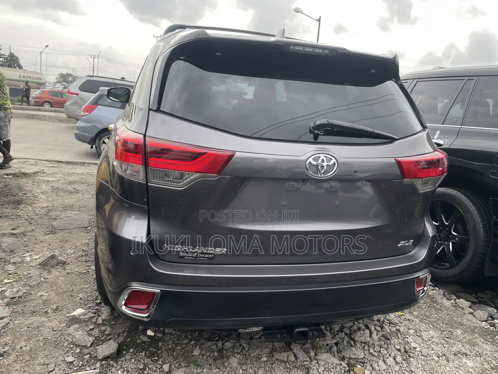 Toyota Highlander XLE V6 4x4 (3.5L 6cyl 6A) 2016 Gray