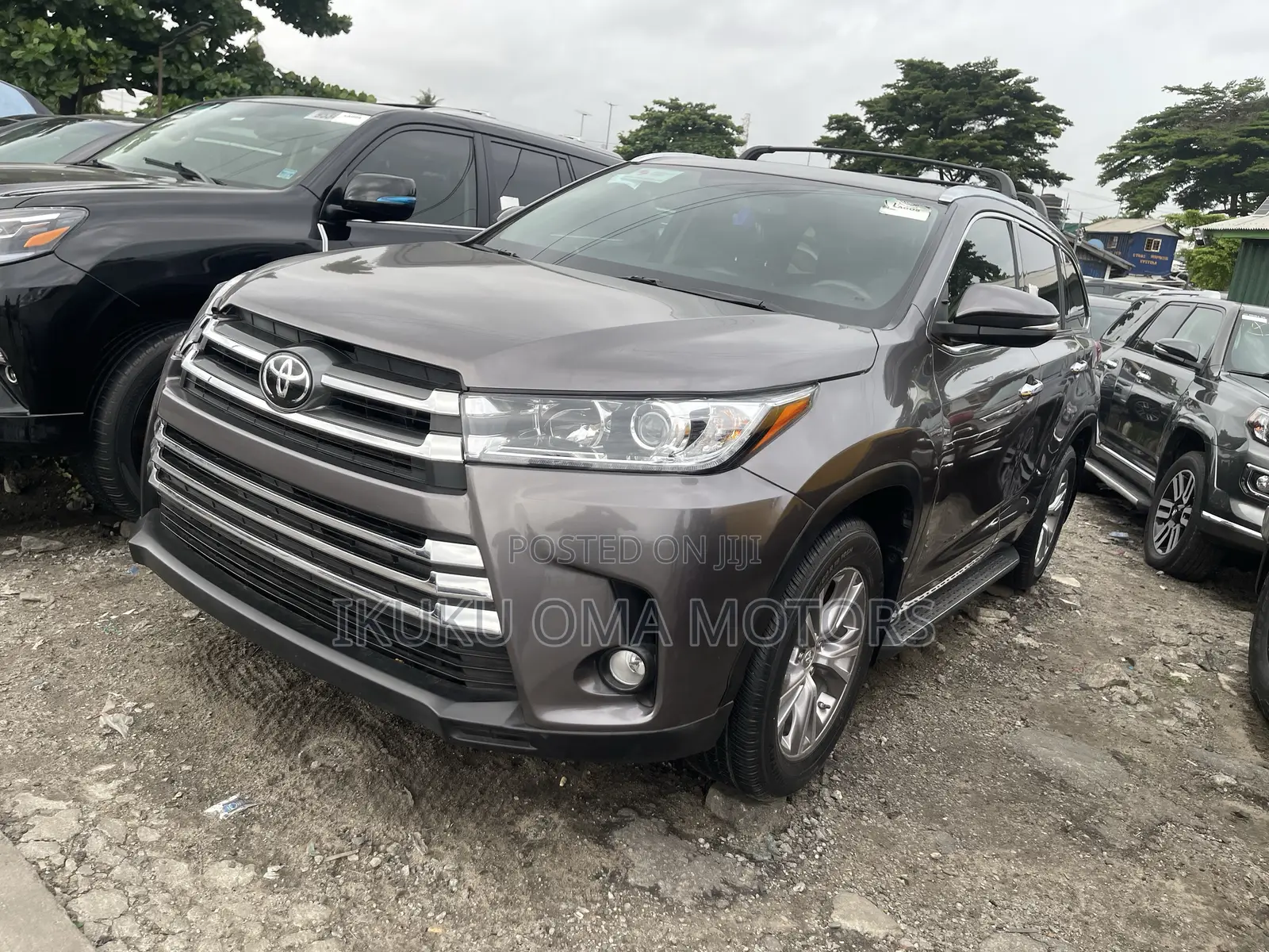 Toyota Highlander XLE V6 4x4 (3.5L 6cyl 6A) 2016 Gray