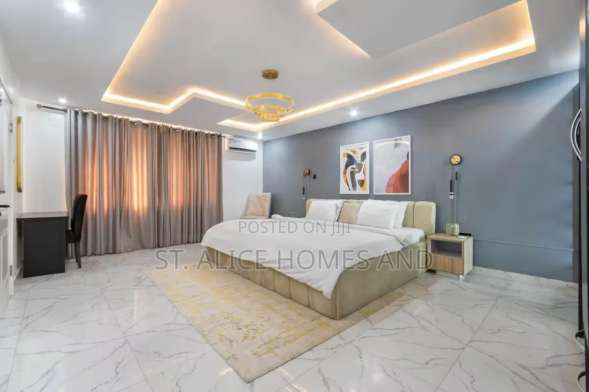 Ahiij 3 Bedroom Apartment With Ps5, Gym And Swimming Pool, (Vi), Lagos