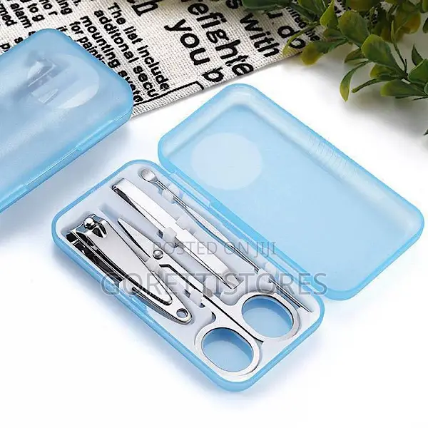 Plastic Manicure Set