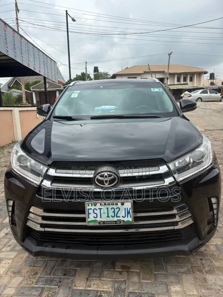 Toyota Highlander 2015 Black