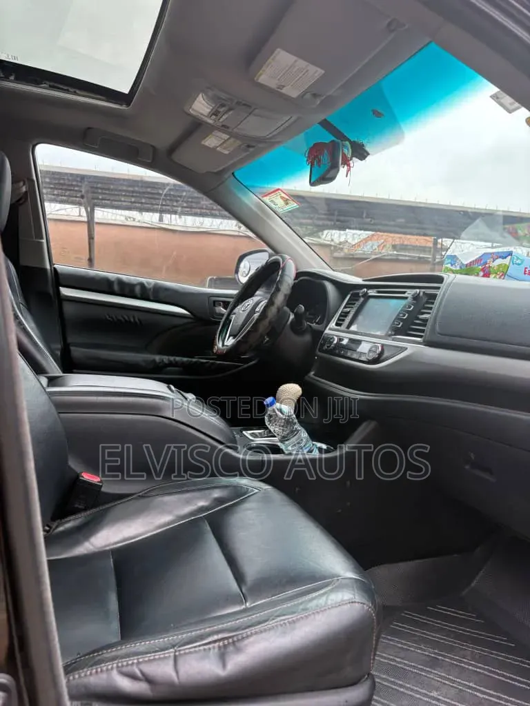Toyota Highlander 2015 Black