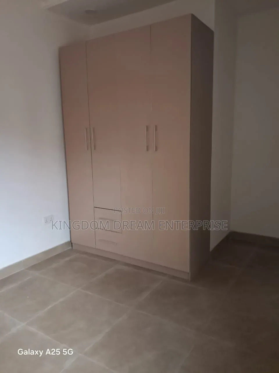 3bdrm Block of Flats in Ikeja Lagos, Mobolaji Bank Anthony Way for sale