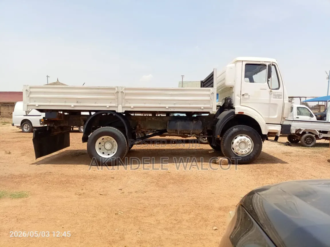 Mercedes Benz Flat Head Truck