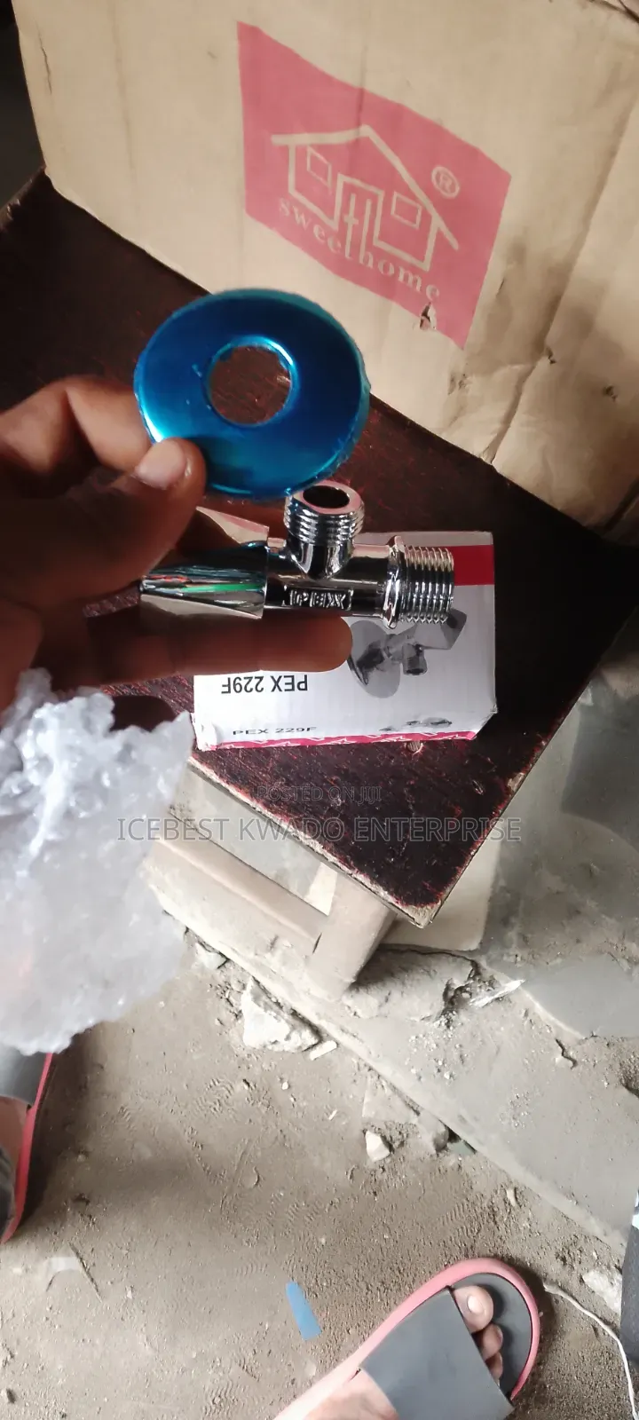 Shower Mixer Tap With Original Bottle Trap