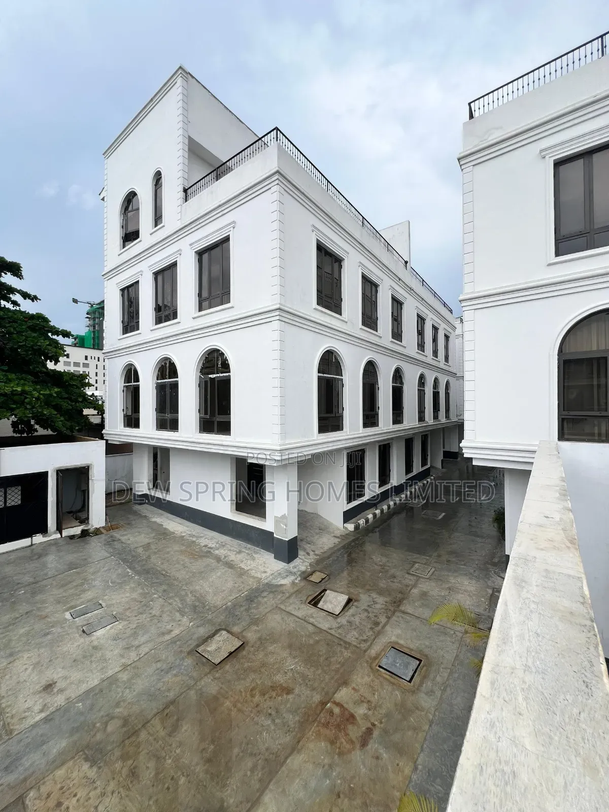4bdrm Duplex in Old Ikoyi for sale
