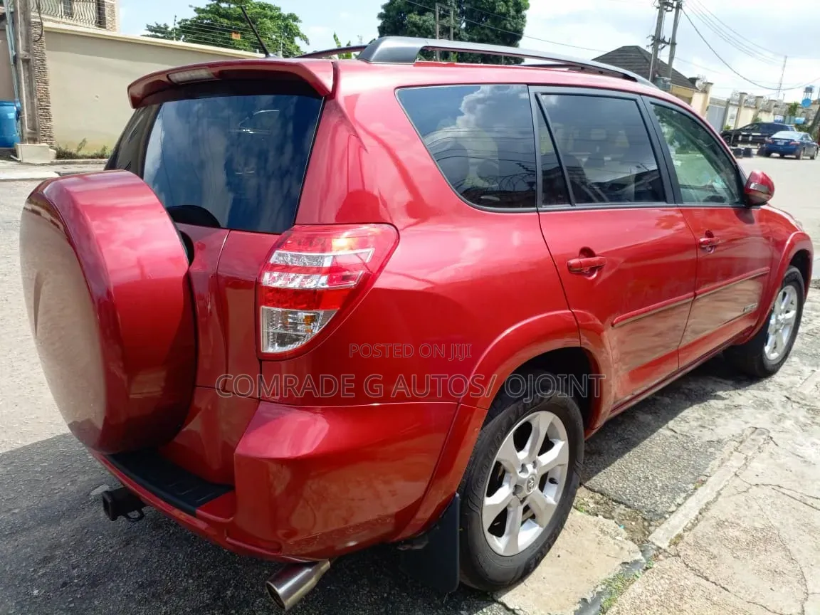 Toyota RAV4 Limited 2011 Red