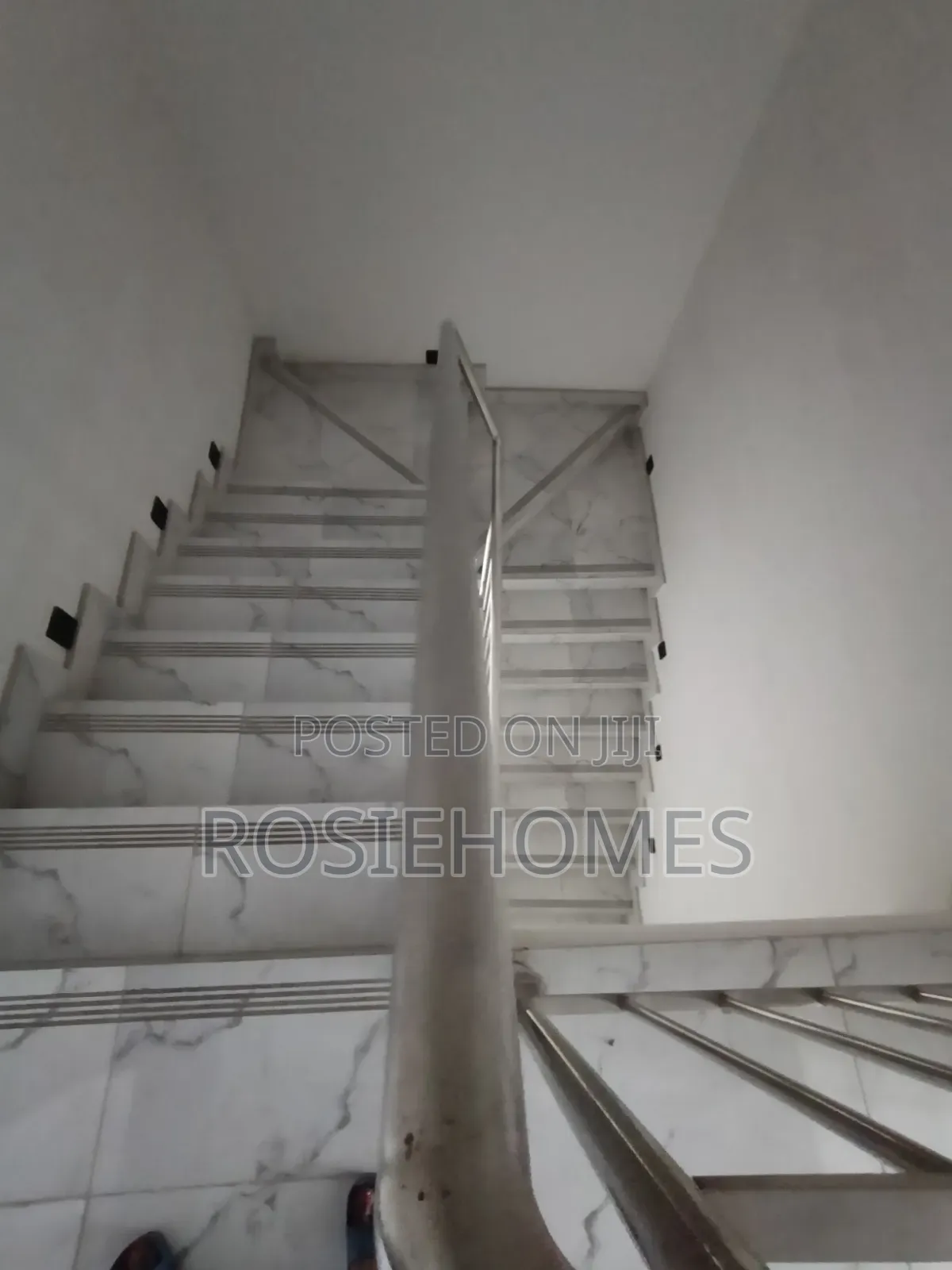 4bdrm Duplex in Mobile Road Ajah for rent