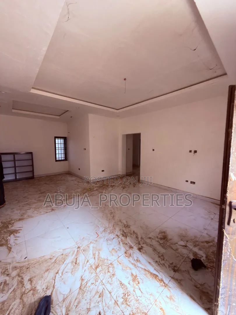 3bdrm Apartment in Life Camp for sale