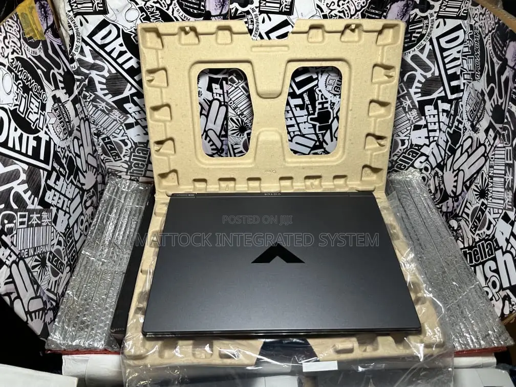 Laptop HP Victus 15 16GB AMD Ryzen 7 SSD 1T