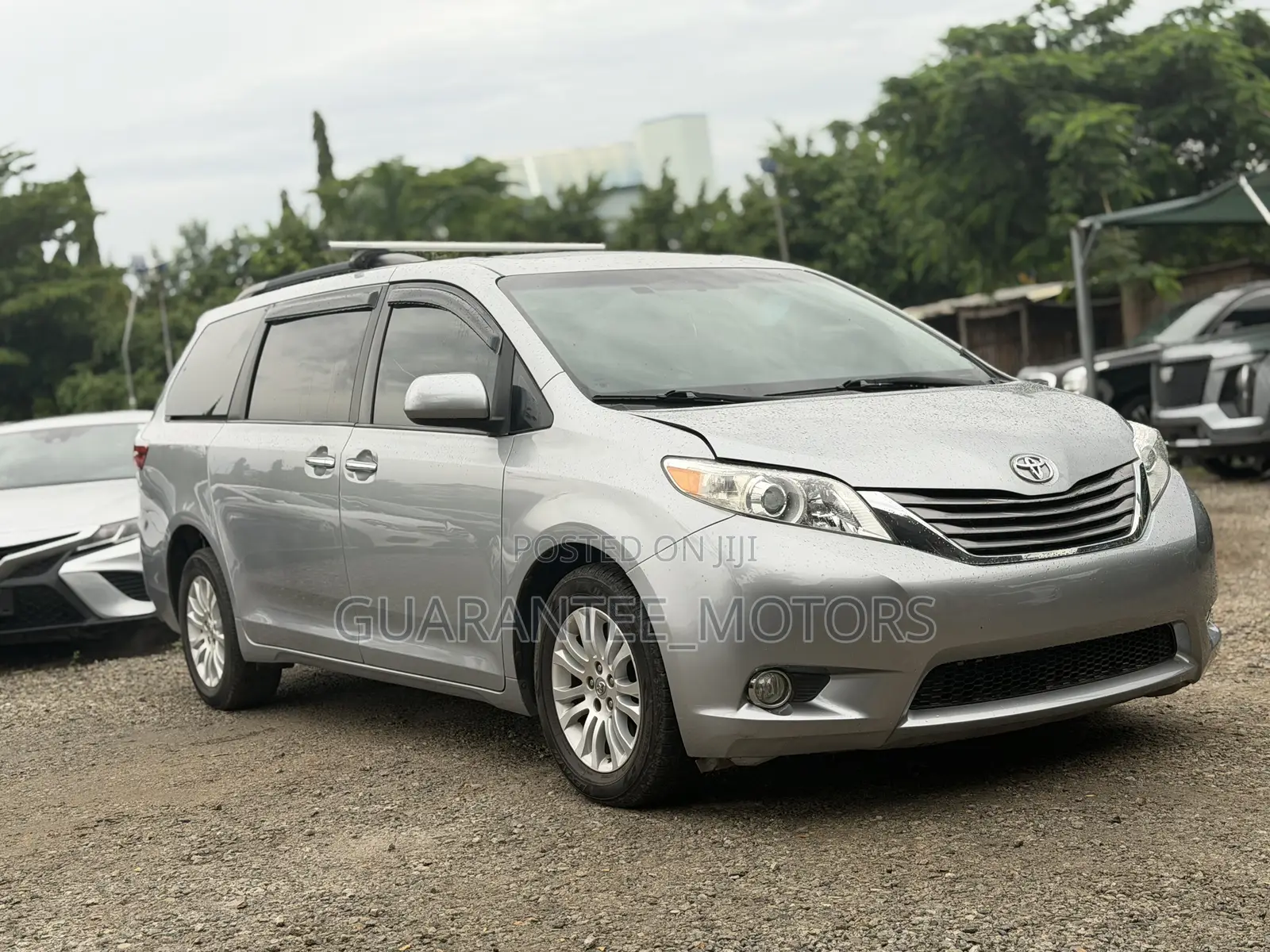 Toyota Sienna 2016 Silver
