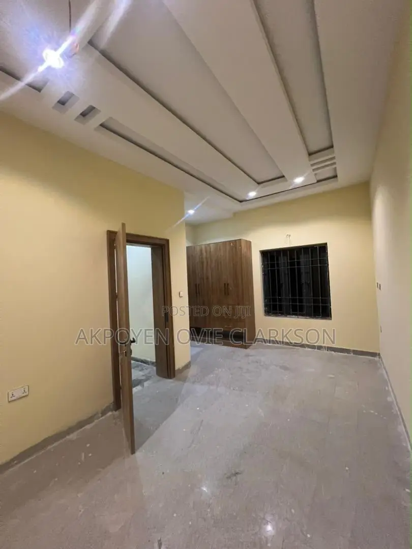 3bdrm Penthouse in Guzape District for sale