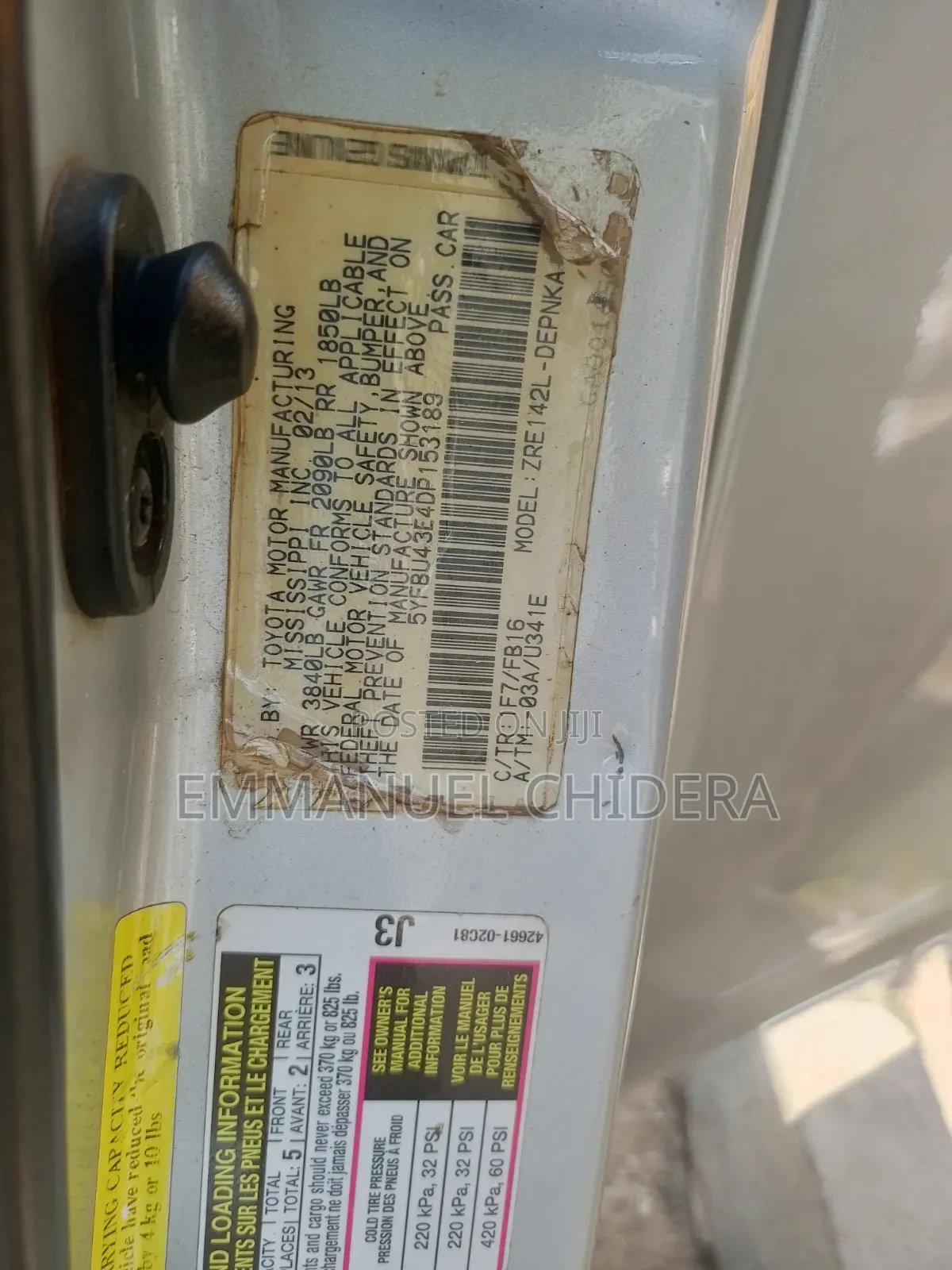 Toyota Corolla LE 4dr Sedan (1.8L 4cyl 4A) 2013 Silver
