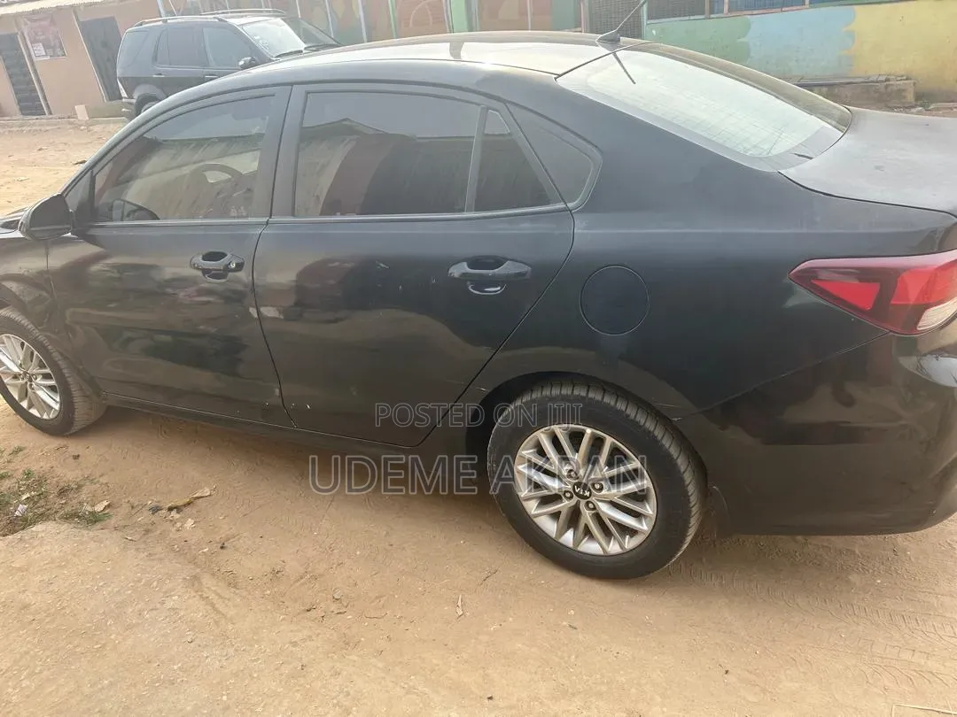 Kia Rio S Sedan 2019 Black