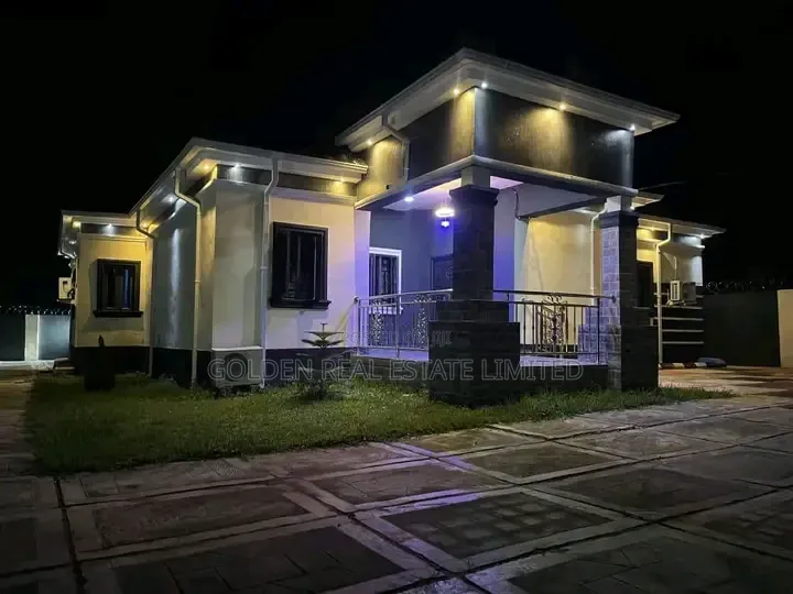 3bdrm Bungalow in Giri for sale