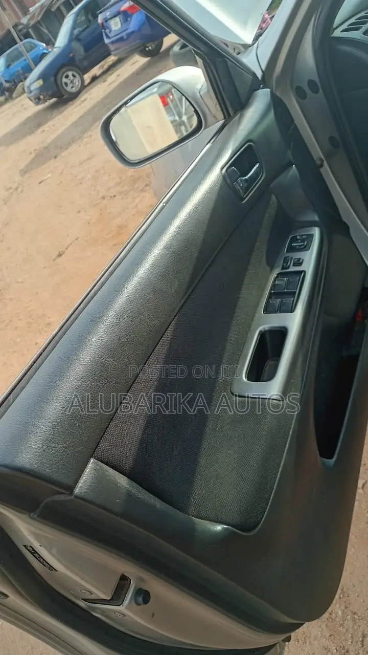 Toyota Camry 2026 Silver