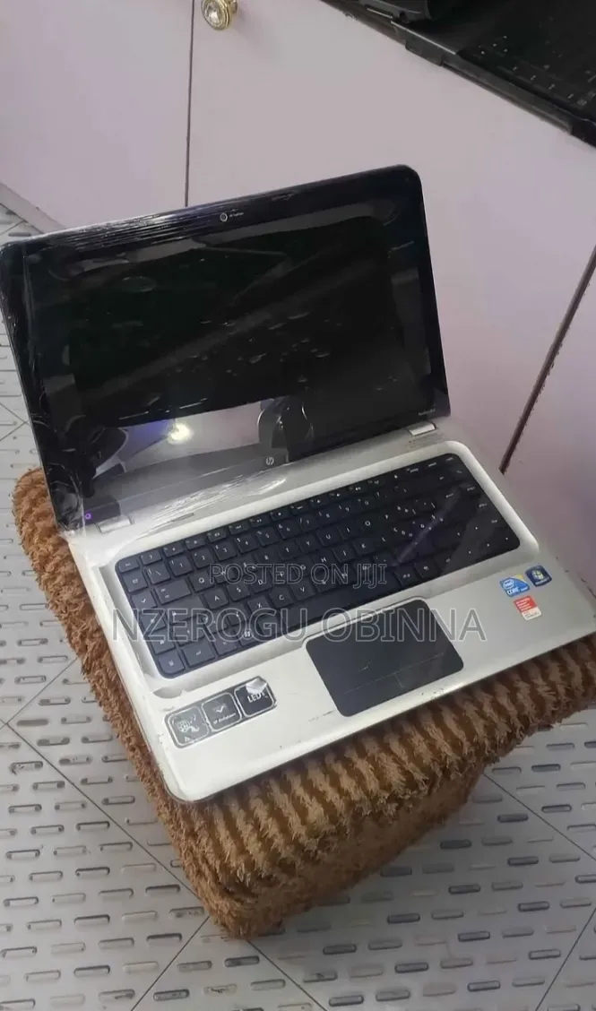 New Laptop HP Pavilion Dv6 4GB Intel Core i5 HDD 250GB