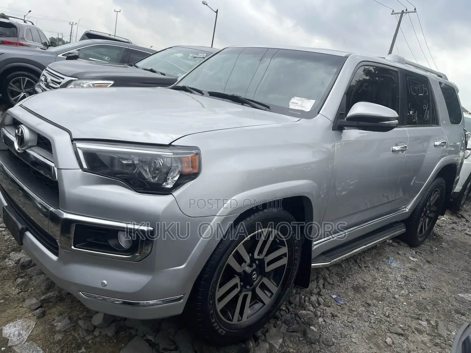 Toyota 4-Runner Limited 4dr SUV 4WD (4.0L 6cyl 5A) 2015 Silver