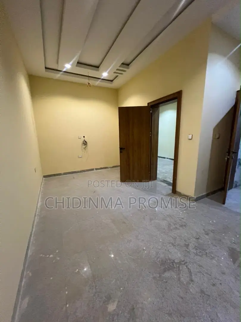 3bdrm Penthouse in Guzape for sale