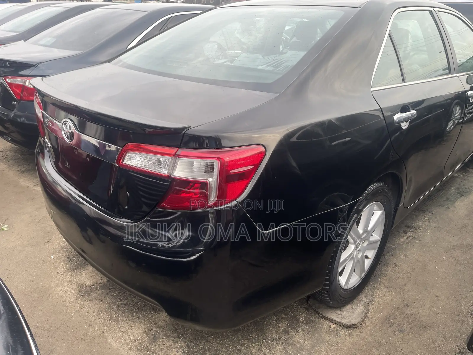 Toyota Camry LE 4dr Sedan (2.5L 4cyl 6A) 2012 Black