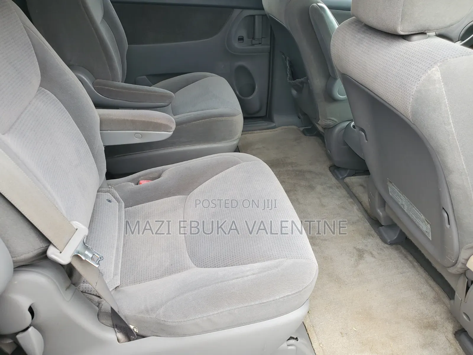 Toyota Sienna 2005 Silver