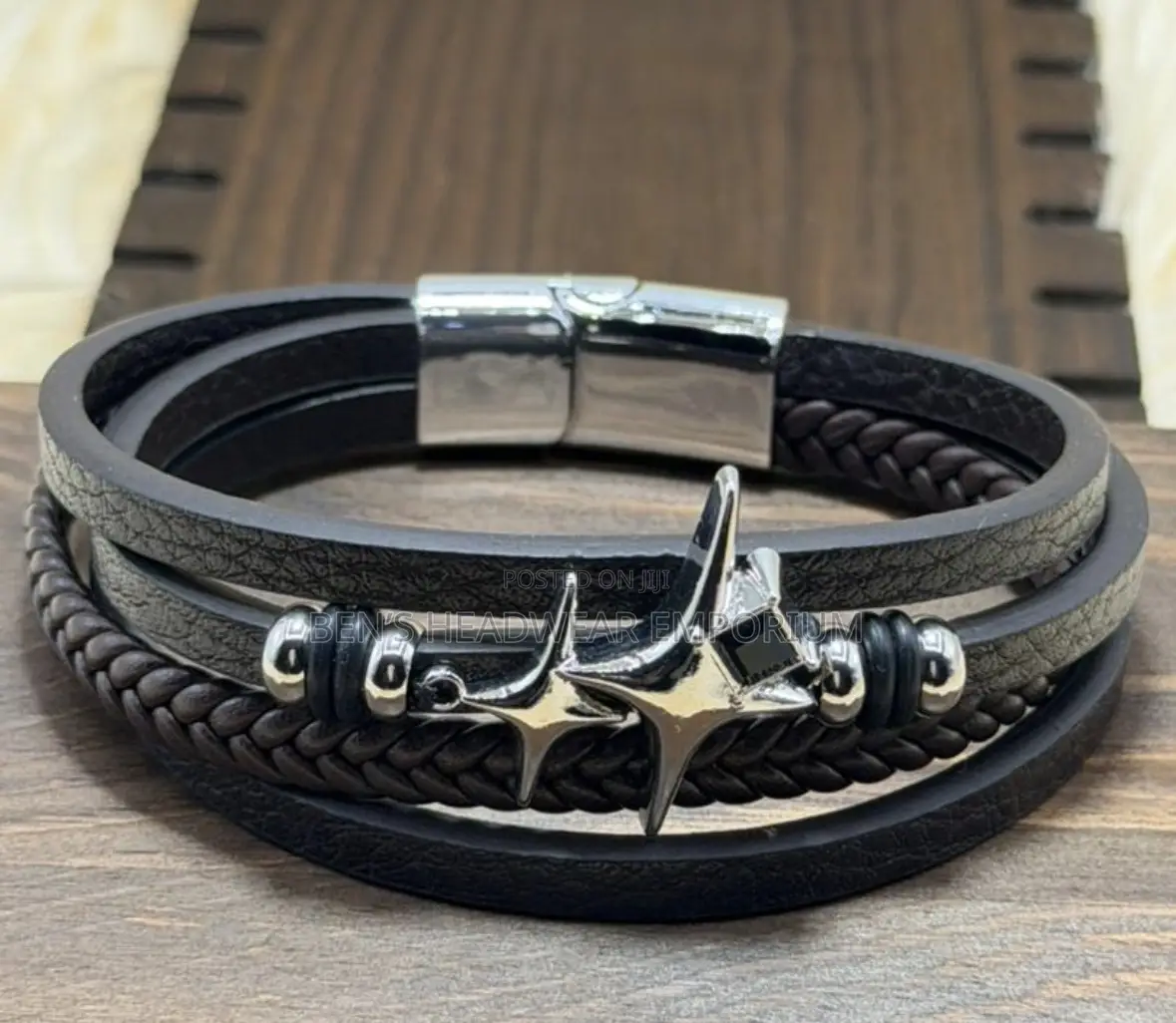 Bracelet Bracelets