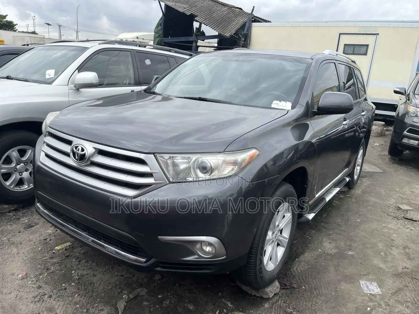 Toyota Highlander Limited 3.5l 4WD 2013 Gray