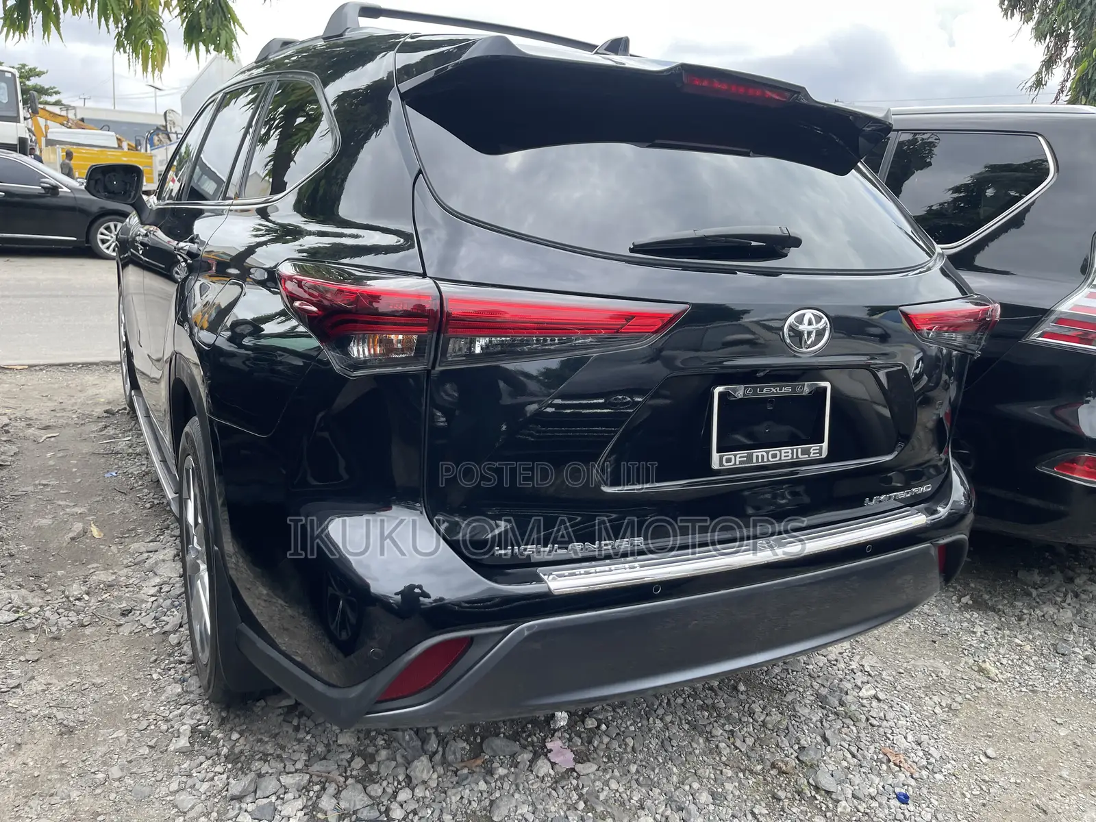 Toyota Highlander Limited 2021 Black