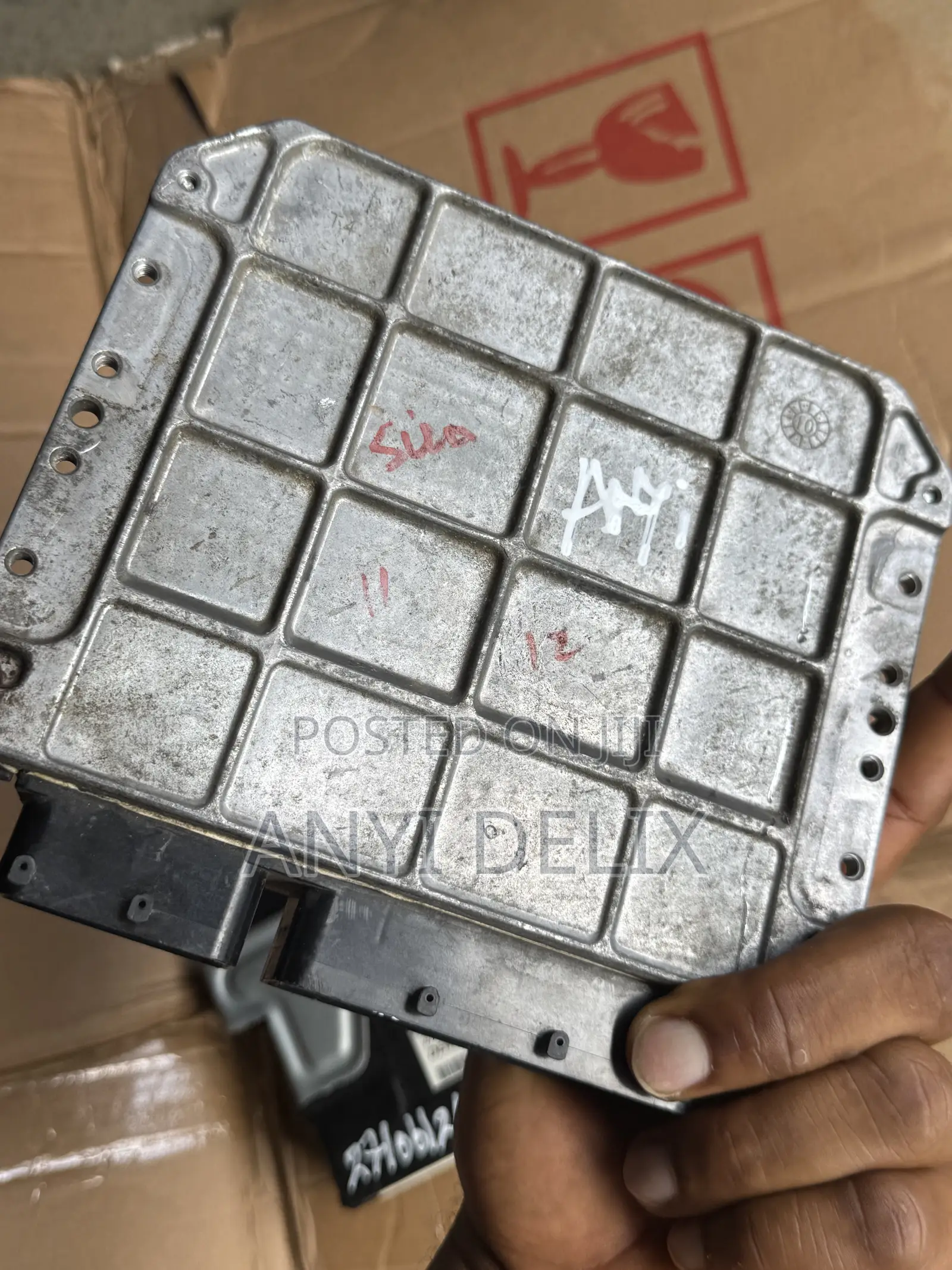 Ecu Brain Box Toyota Sienna 2011-2013 2.7l 4cyl at 89661-08361.