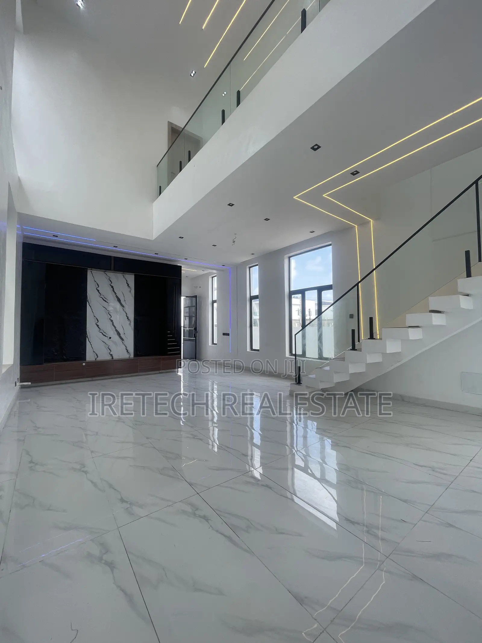 5bdrm Duplex in Ajah In A Tight for sale