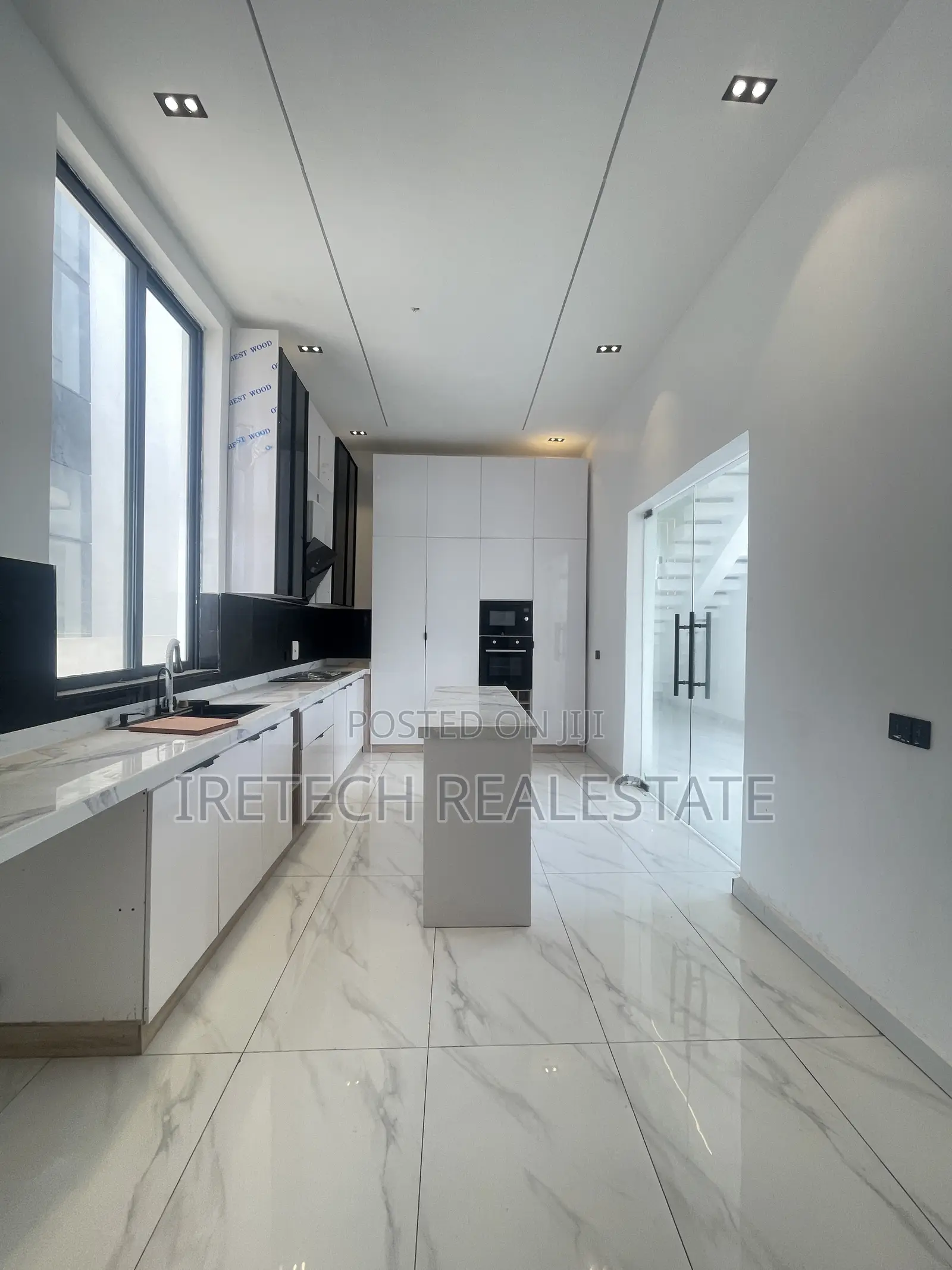 5bdrm Duplex in Ajah In A Tight for sale