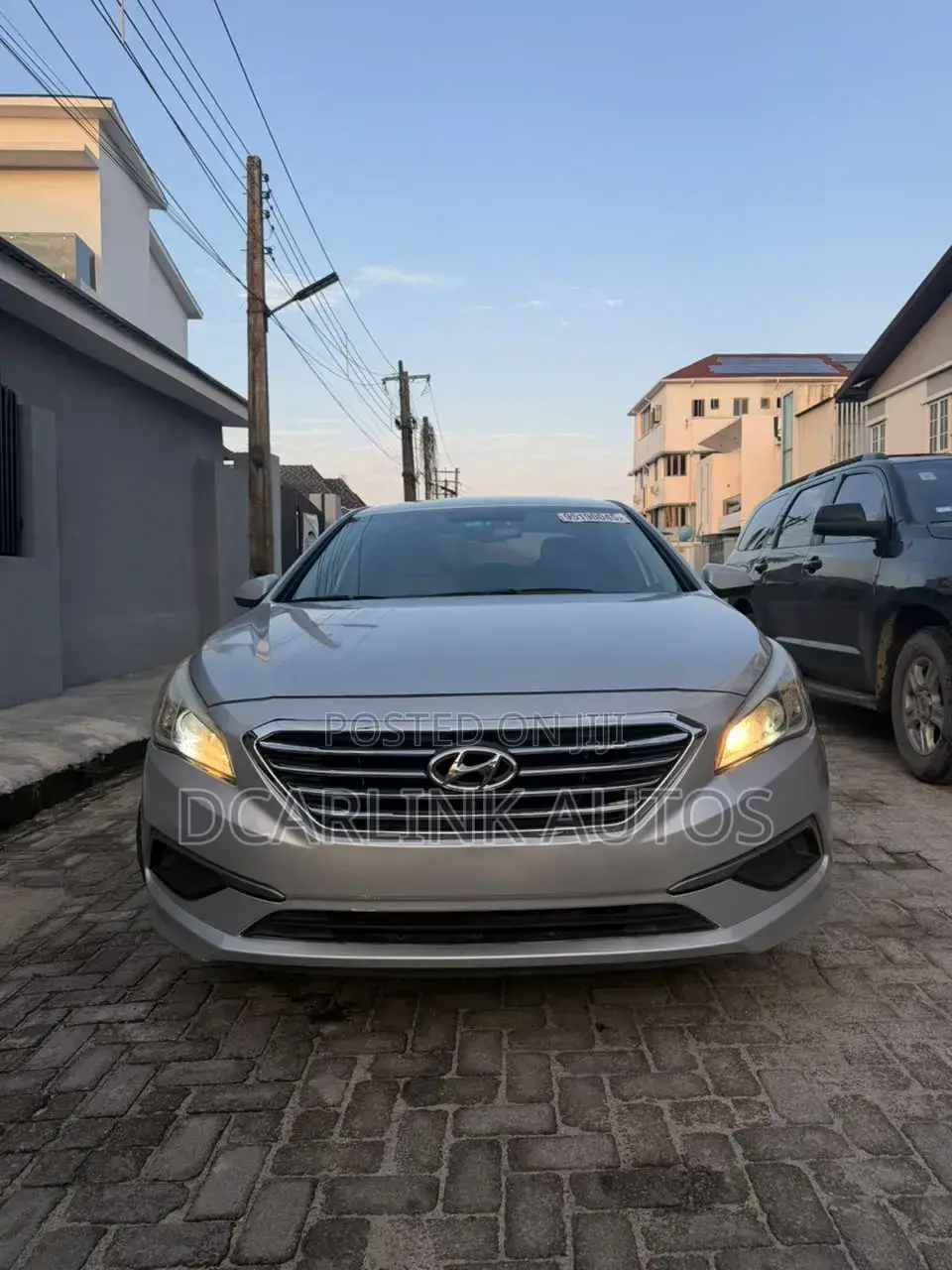 Hyundai Sonata Base Sedan FWD (2.4L 4cyl 6A) 2016 Silver